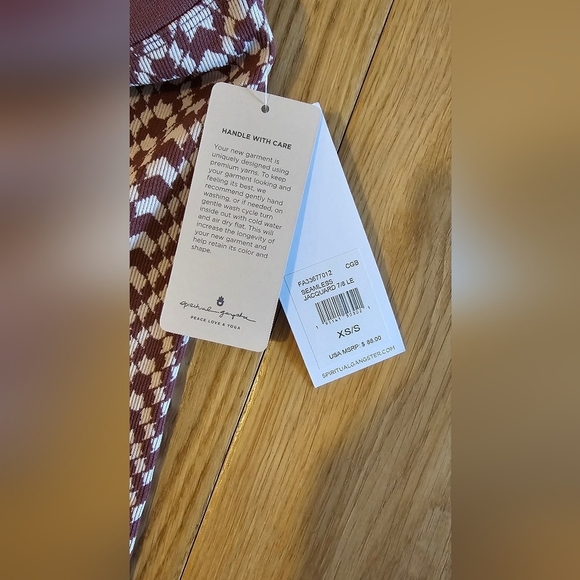 New Spiritual Gangster Seamless Jacquard 7/8 Leggings XS/S NWT - Picture 4 of 6